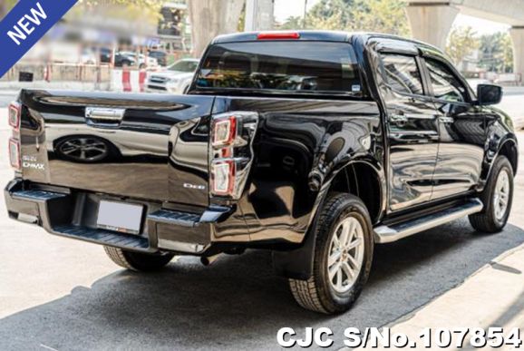 Isuzu D-Max in Black for Sale Image 2