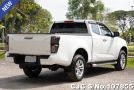 Isuzu D-Max in White for Sale Image 1