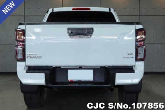 Isuzu D-Max in White for Sale Image 3