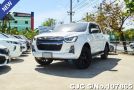 Isuzu D-Max in White for Sale Image 2