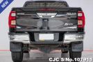 Toyota Hilux in Gray for Sale Image 4