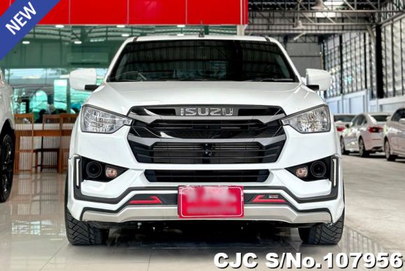 Isuzu D-Max in White for Sale Image 4