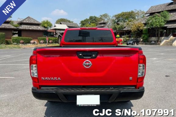 Nissan Navara in Red for Sale Image 5