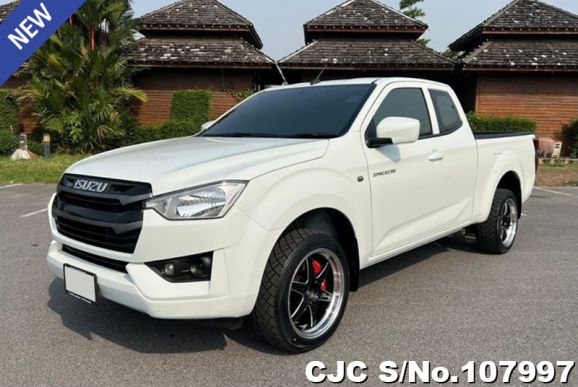 Isuzu D-Max in White for Sale Image 3