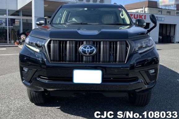 Toyota Land Cruiser Prado in Black for Sale Image 4