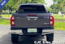 Toyota Hilux in Gray for Sale Image 4