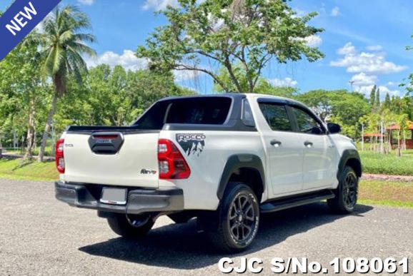 Toyota Hilux in White for Sale Image 1