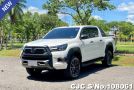 Toyota Hilux in White for Sale Image 3