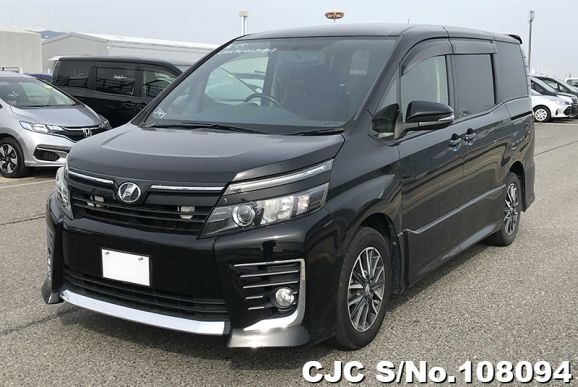 Toyota Voxy in BLACK for Sale Image 3