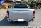 Isuzu D-Max in Gray for Sale Image 5