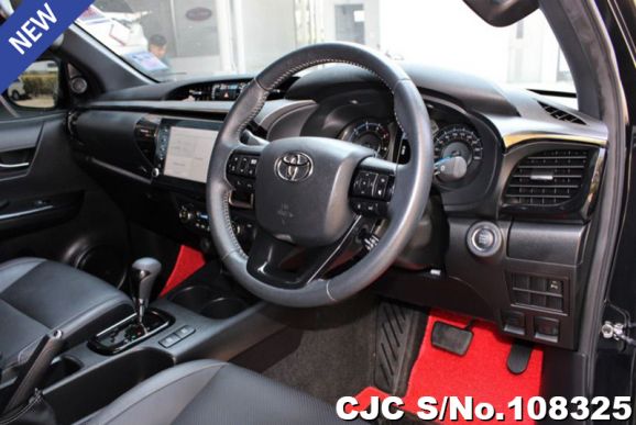 Toyota Hilux in Black for Sale Image 7