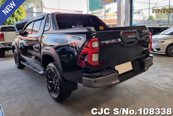 Toyota Hilux in Black for Sale Image 2