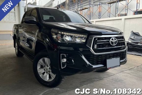 Toyota Hilux in Black for Sale Image 0