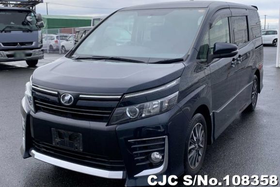 Toyota Voxy in Black for Sale Image 3