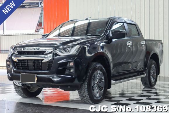 Isuzu D-Max in Black for Sale Image 3