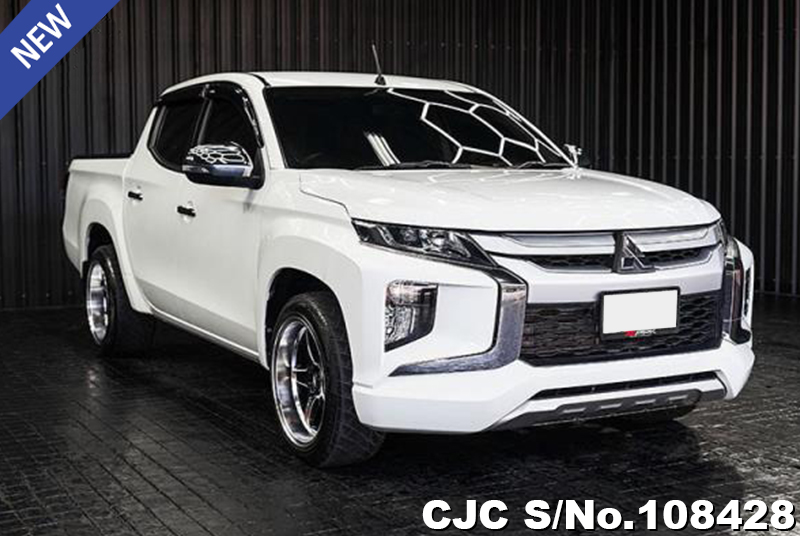 Mitsubishi / Triton 2021