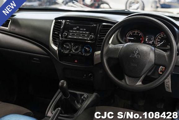 Mitsubishi Triton in White for Sale Image 6