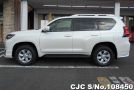 Toyota Land Cruiser Prado in White for Sale Image 5