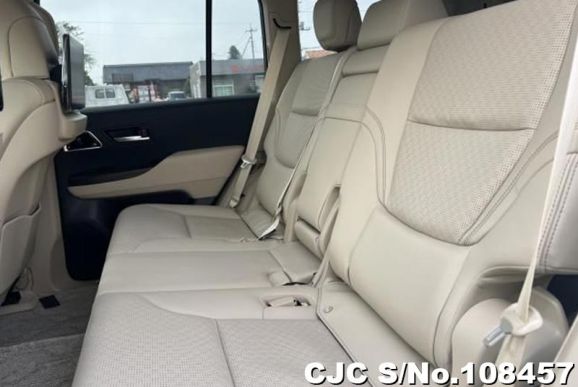 Toyota Land Cruiser in Pearl for Sale Image 5