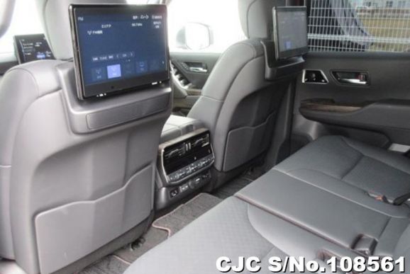 Toyota Land Cruiser in Pearl for Sale Image 12