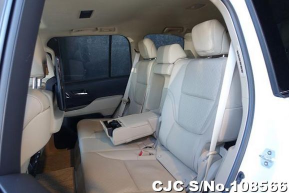 Toyota Land Cruiser in Pearl for Sale Image 15