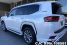 Toyota Land Cruiser in Pearl for Sale Image 1