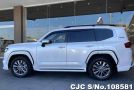 Toyota Land Cruiser in Pearl for Sale Image 6