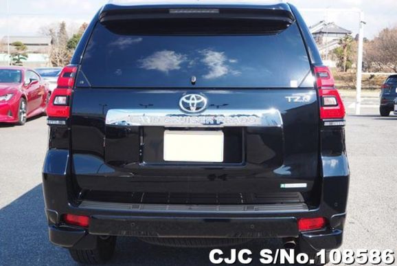 Toyota Land Cruiser Prado in Black for Sale Image 5