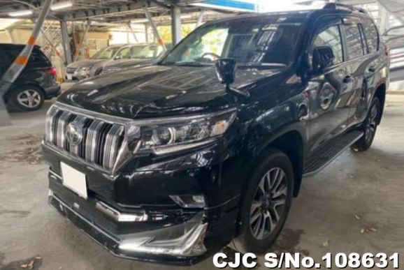 Toyota Land Cruiser Prado in Black for Sale Image 3