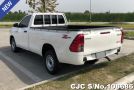 Toyota Hilux in White for Sale Image 1