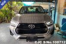 Toyota Hilux in Silver for Sale Image 1