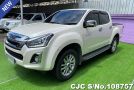 Isuzu D-Max in White for Sale Image 3