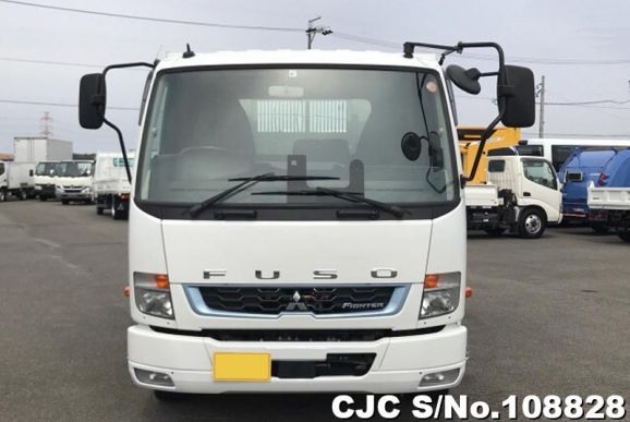 Mitsubishi Fuso Fighter in White for Sale Image 7