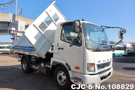 Mitsubishi Fuso Fighter in White for Sale Image 0