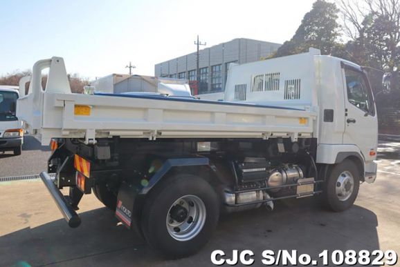 Mitsubishi Fuso Fighter in White for Sale Image 1