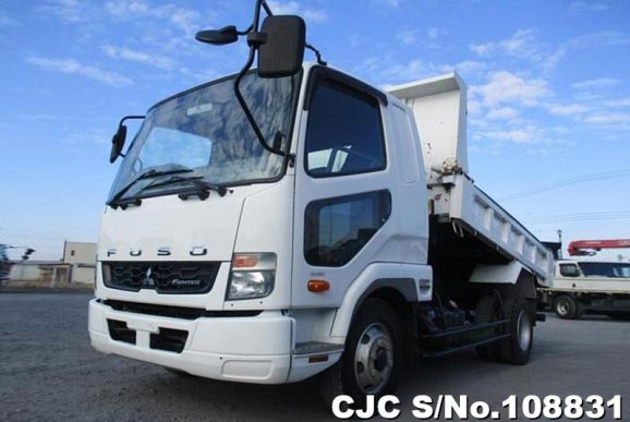 Mitsubishi Fuso Fighter in White for Sale Image 0