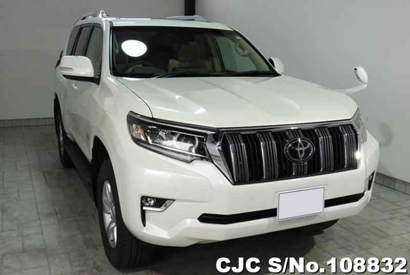 Toyota / Land Cruiser Prado 2023