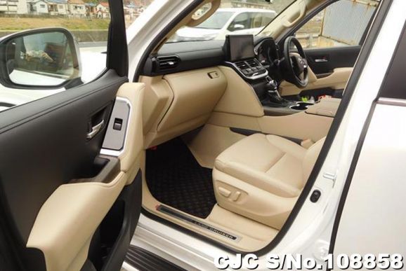 Toyota Land Cruiser in Pearl for Sale Image 11