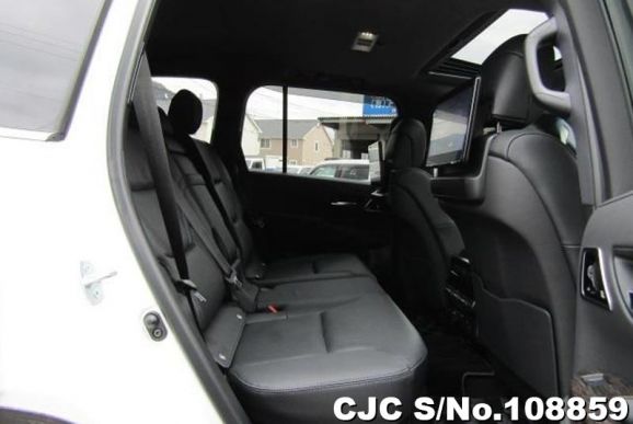 Toyota Land Cruiser in Pearl for Sale Image 7