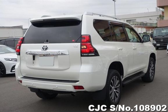 Toyota Land Cruiser Prado in Pearl for Sale Image 2