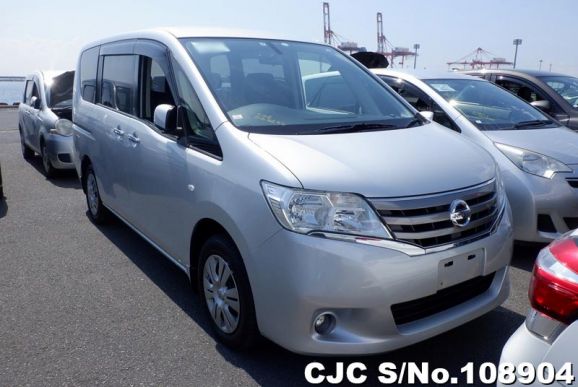 2013 Nissan / Serena Stock No. 108904