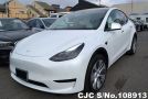 Tesla Model Y in White for Sale Image 3