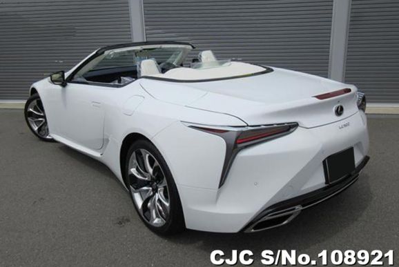 Lexus LC500 in White for Sale Image 2