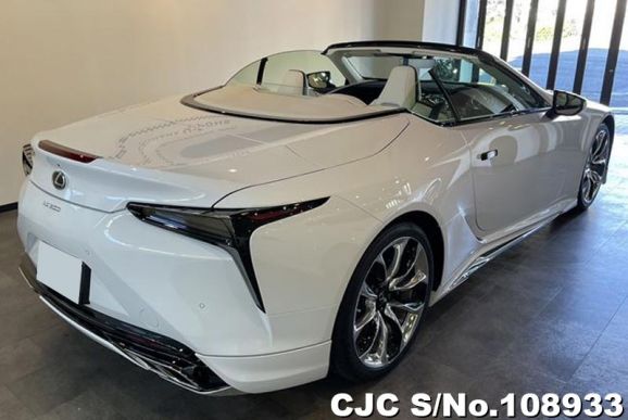 Lexus LC500 in Pearl for Sale Image 1