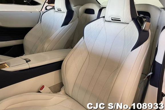 Lexus LC500 in Pearl for Sale Image 10