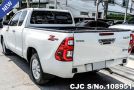 Toyota Hilux in White for Sale Image 2