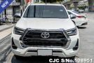 Toyota Hilux in White for Sale Image 4