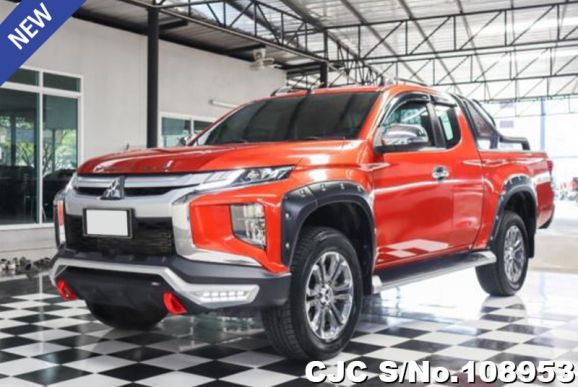 Mitsubishi Triton in Orange for Sale Image 0