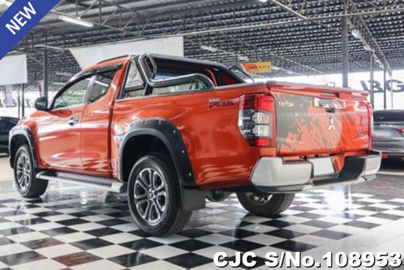 Mitsubishi Triton in Orange for Sale Image 1