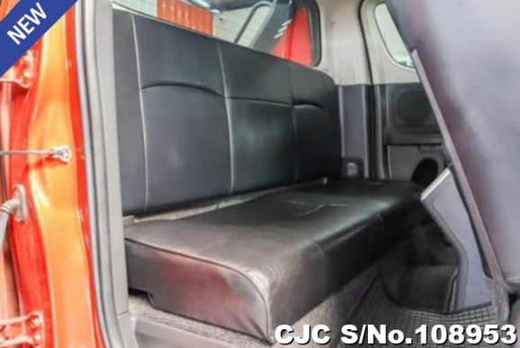 Mitsubishi Triton in Orange for Sale Image 8